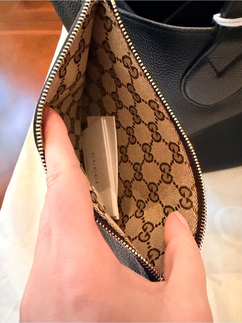 NWT Gucci Totissima Large Reversible Tote Bag (Black) - Picture 5 of 6